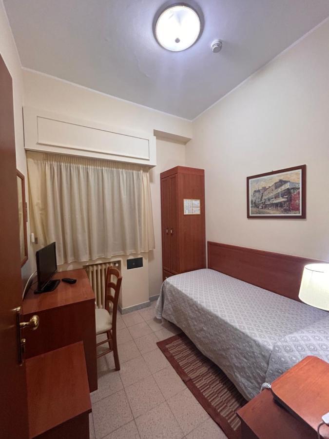 Il Nocchiero City Hotel Soverato Marina Kültér fotó