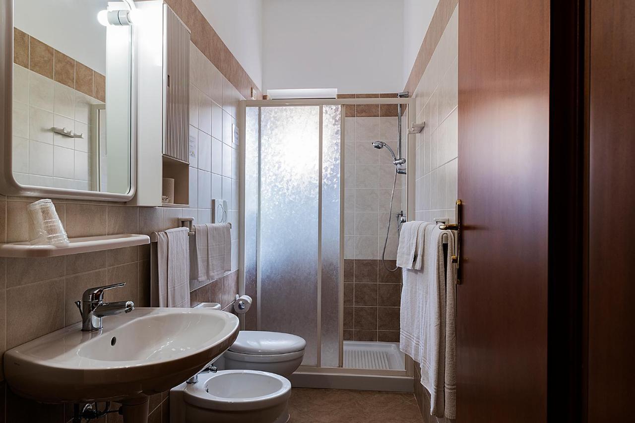 Il Nocchiero City Hotel Soverato Marina Kültér fotó
